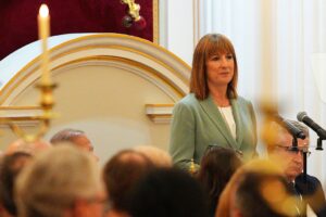 Mansion House speech: Reeves sets out...