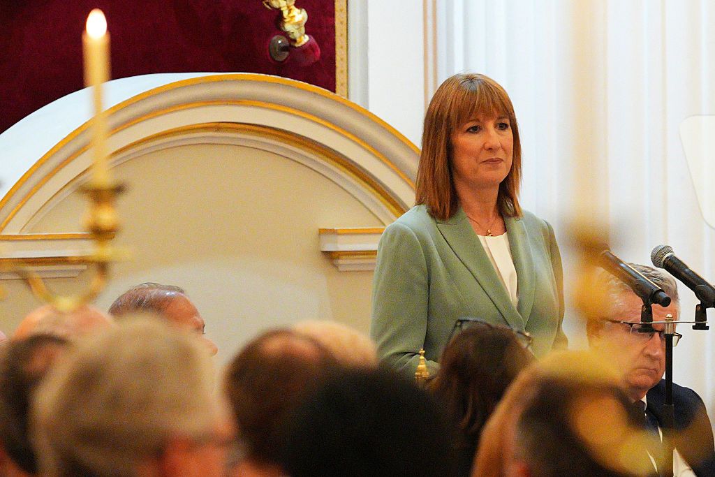 Mansion House speech: Reeves sets out...